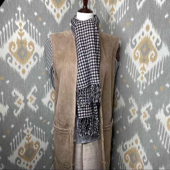 Ralph Lauren Long-Line Italian Lamb Shearling Vest - Picture 1 of 16